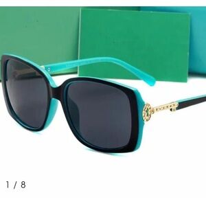 Tiffany &co woman sunglasses